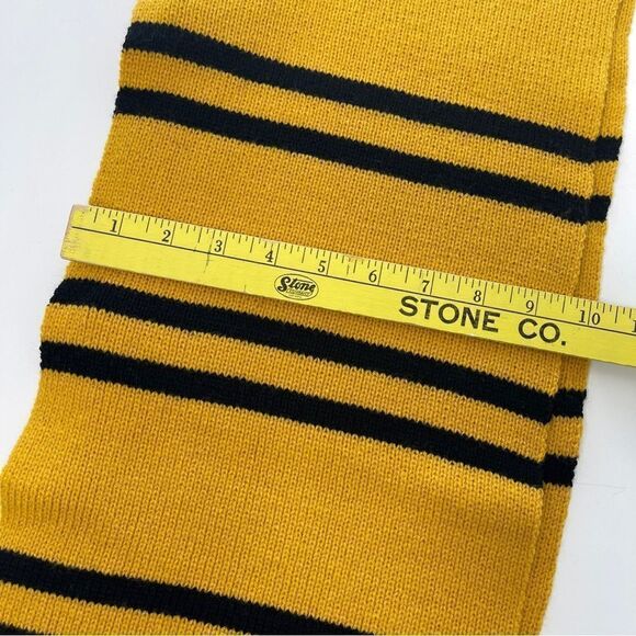 Harry Potter Gold and Black Hufflepuff Neckscarf - Picture 6 of 6